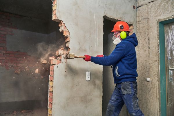 Concrete Wall Demolition in Pensacola